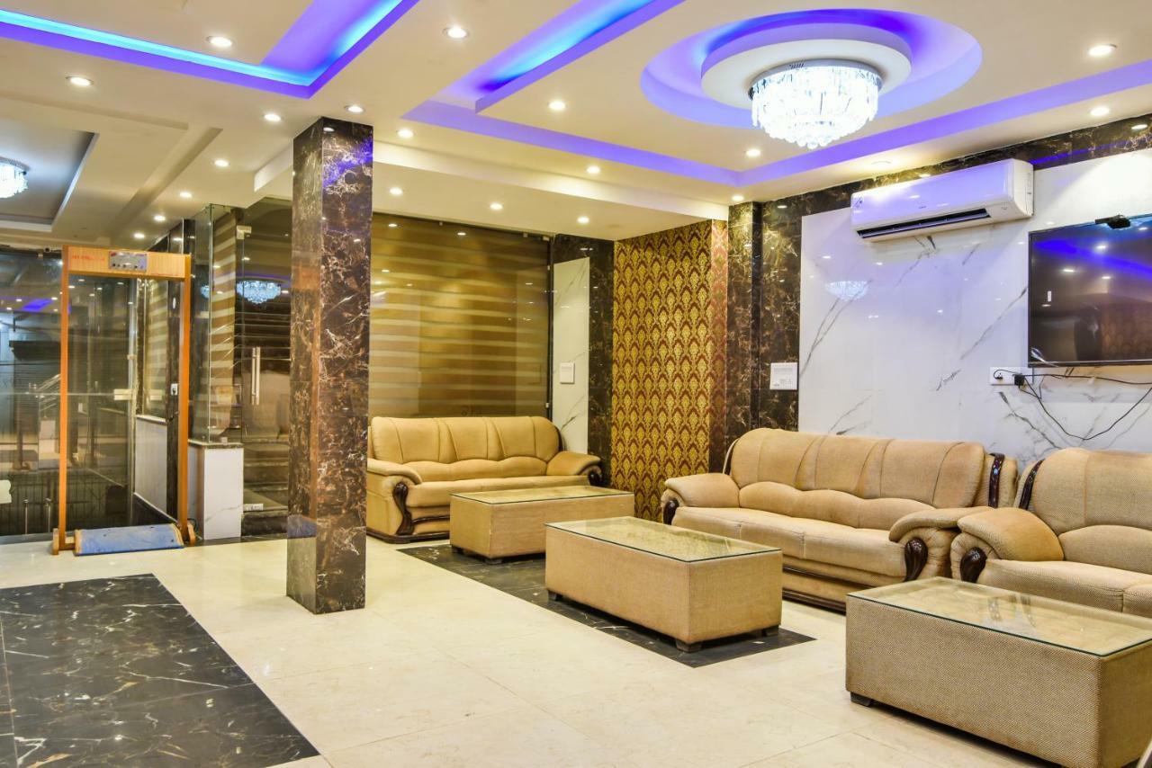 Olivia Entrance Delhi Airport Mahipalpur Hotel New Delhi Exterior photo